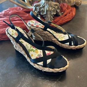 GUESS wedge sandals
